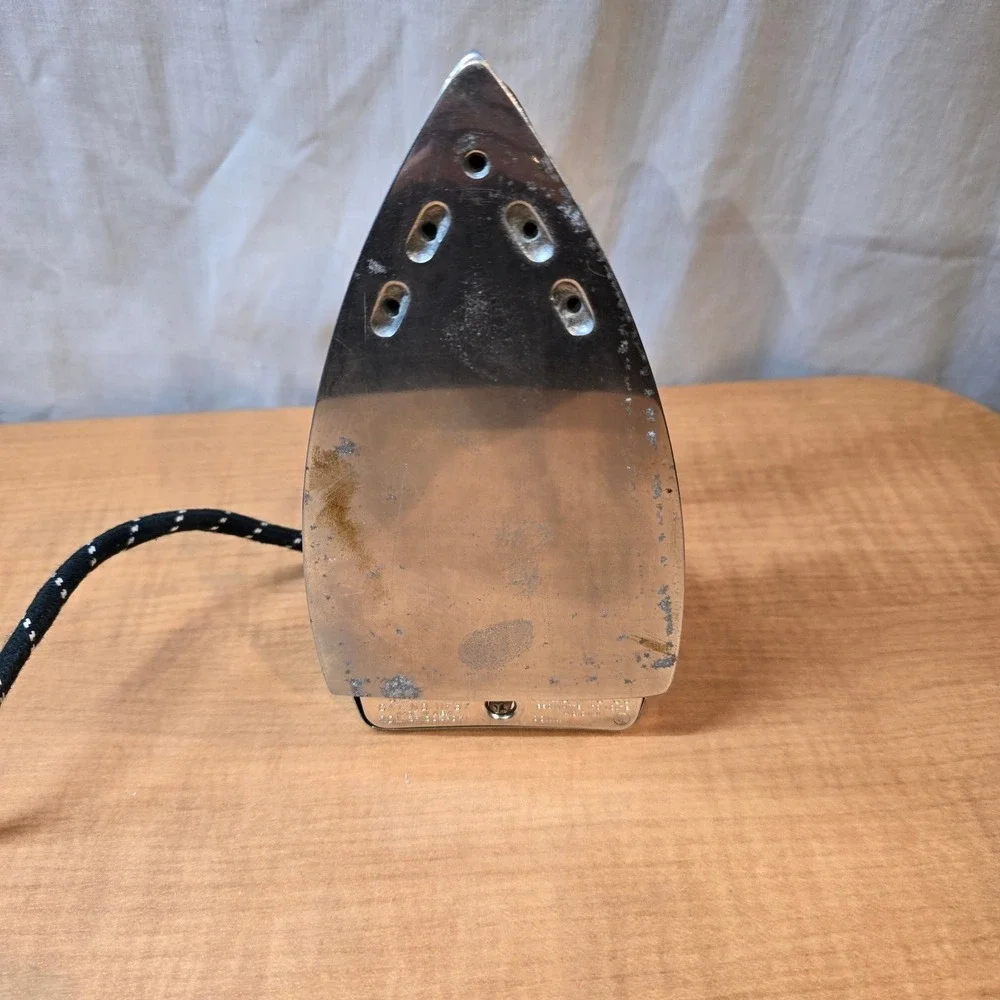 Vintage‎ GE Portable Steam Iron Manual Iron Warranty with box TESTED WORKS!